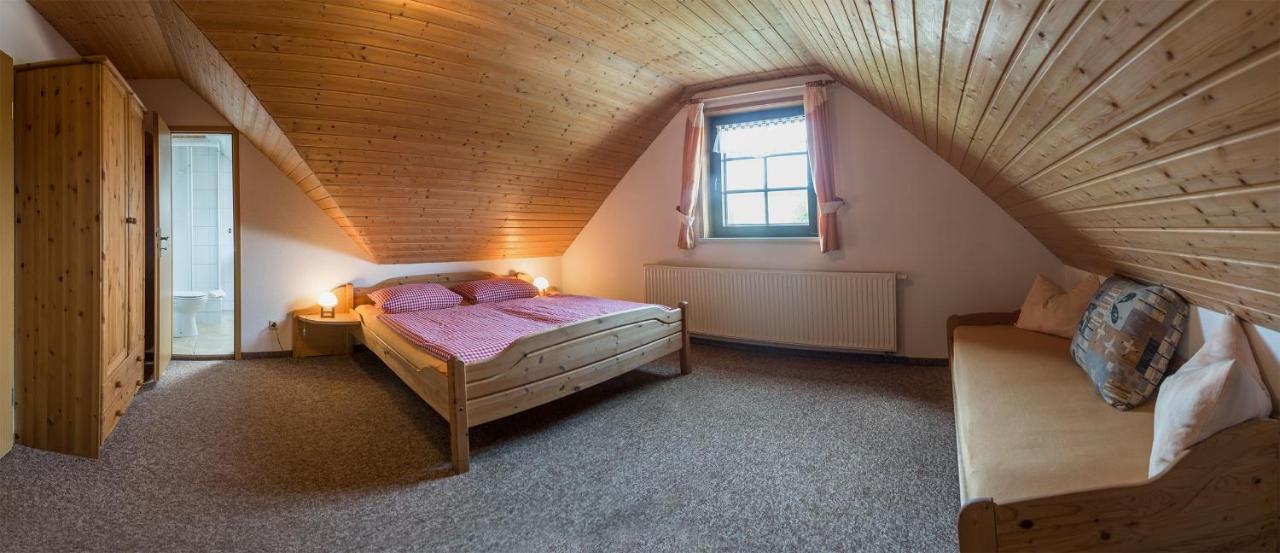 Am Roten Hammer I Gasthof Und Pension Oberwiesenthal Zewnętrze zdjęcie
