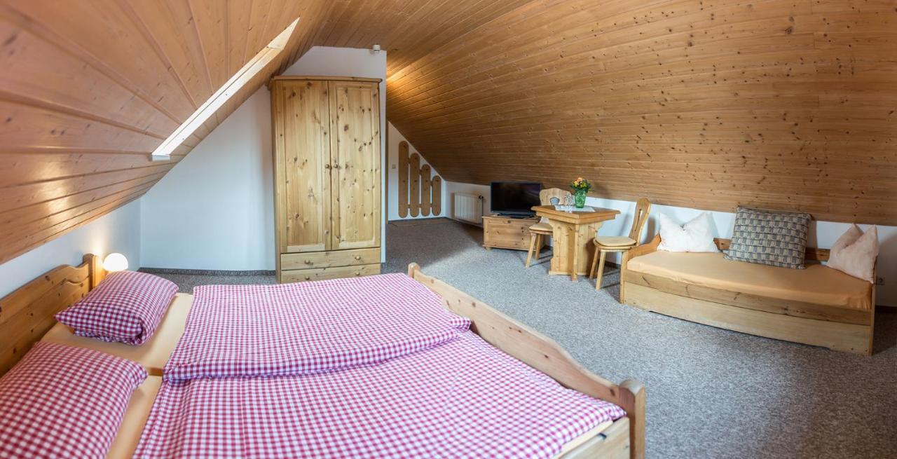 Am Roten Hammer I Gasthof Und Pension Oberwiesenthal Zewnętrze zdjęcie