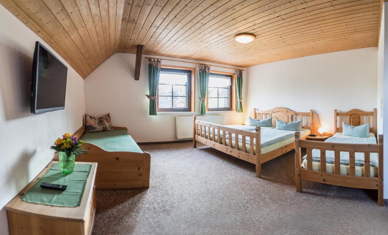 Am Roten Hammer I Gasthof Und Pension Oberwiesenthal Zewnętrze zdjęcie